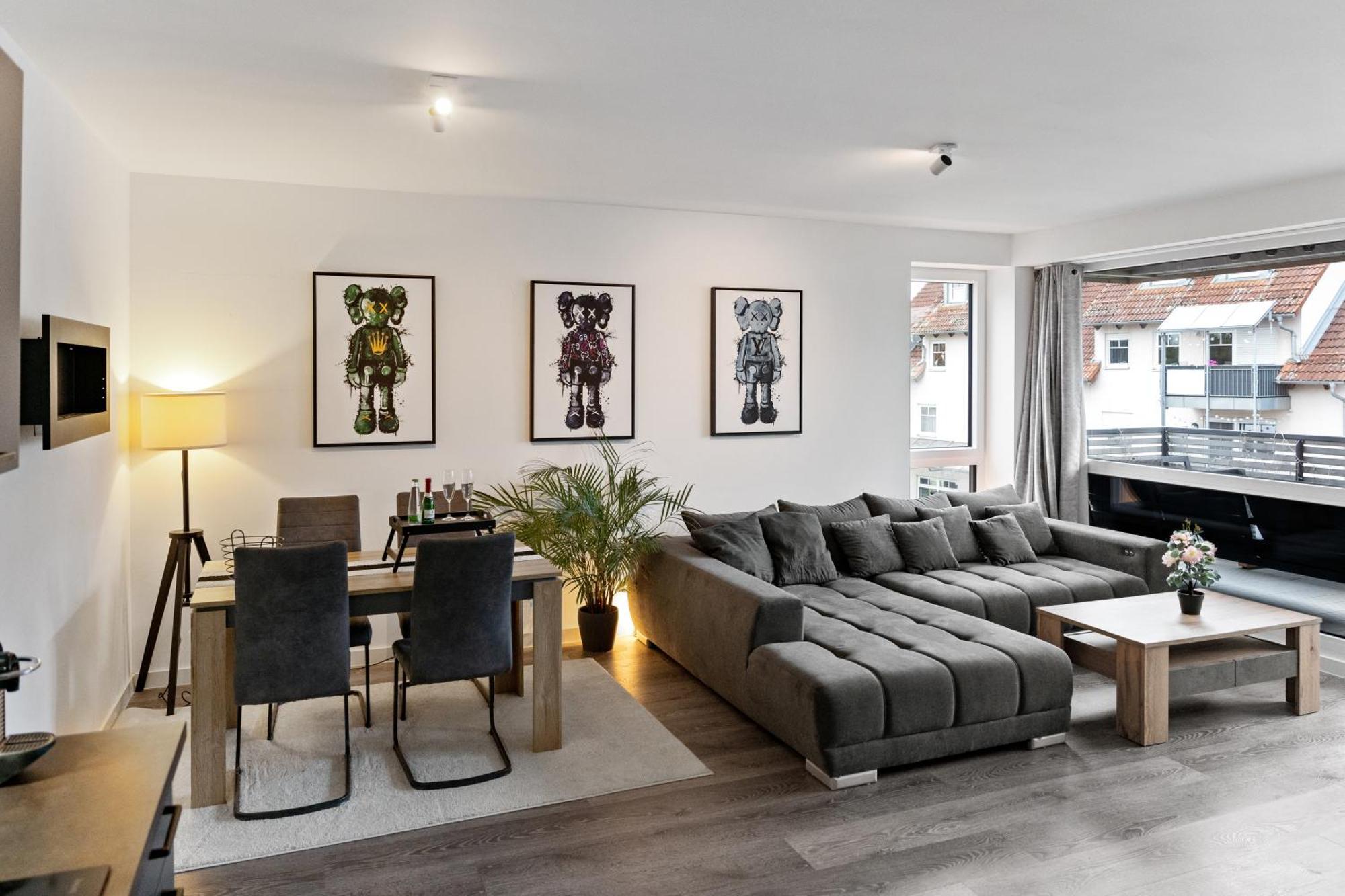 Modern Style Business Suite - Office - Kitchen - Balcony Herzogenaurach Exterior foto